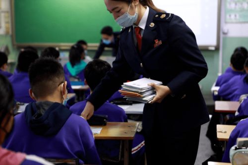 以青春之名，承紅色之志——河?xùn)|稅務(wù)團總支“承紅色”主題團日系列活動紀實